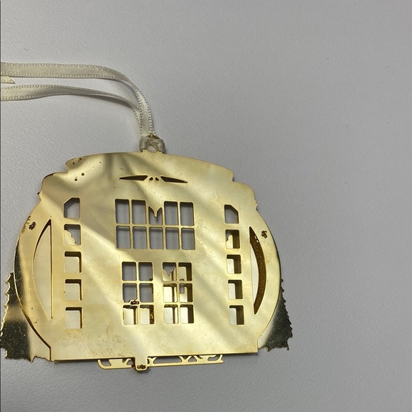 2004 White House Historical Association Christmas Ornament - Picture 4 of 8